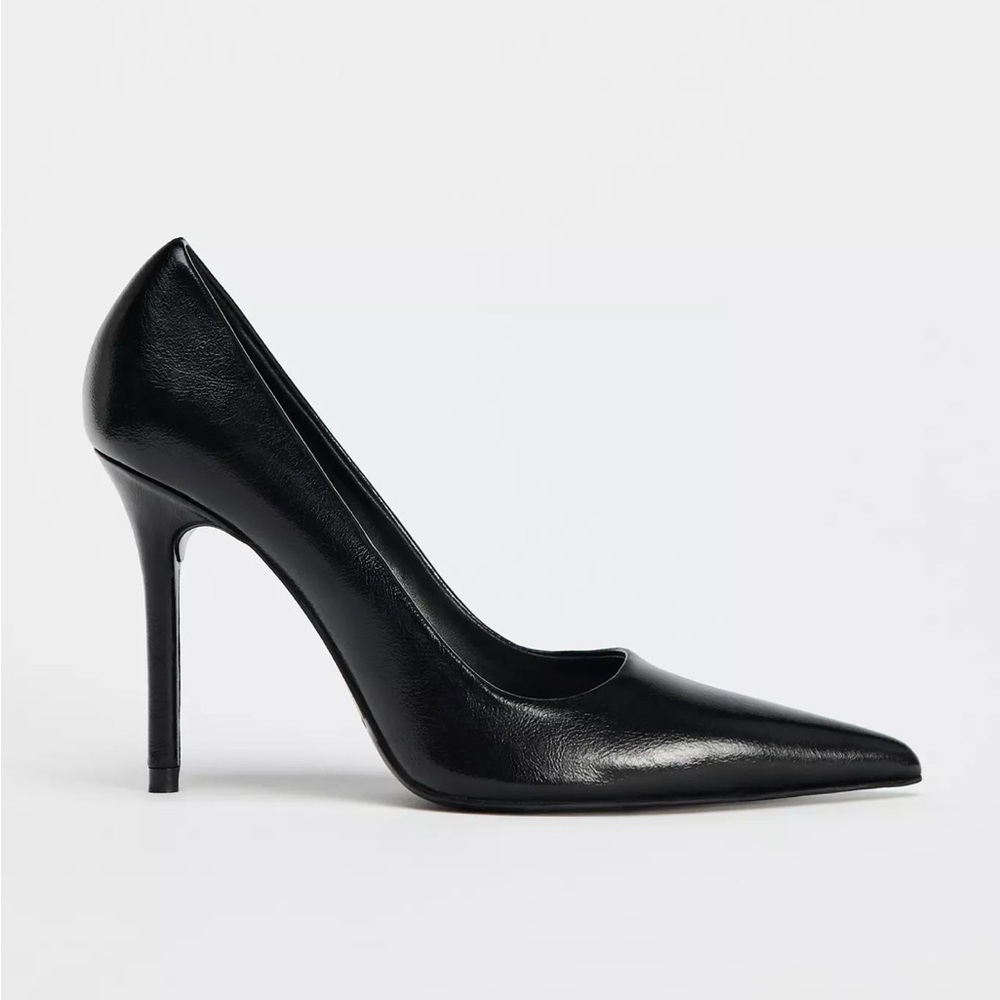 Zara Black Leather High Heel Pumps